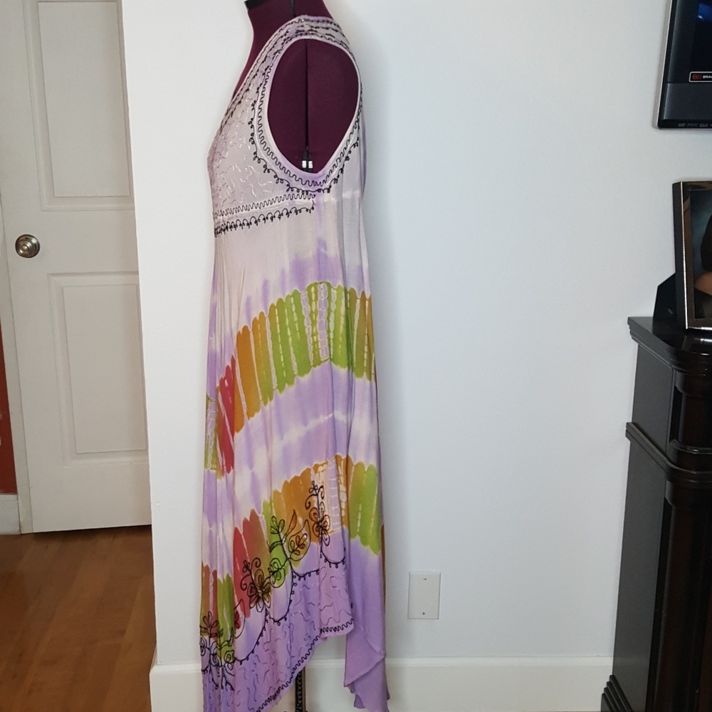 Shoreline Dress. - Picture 3 of 8